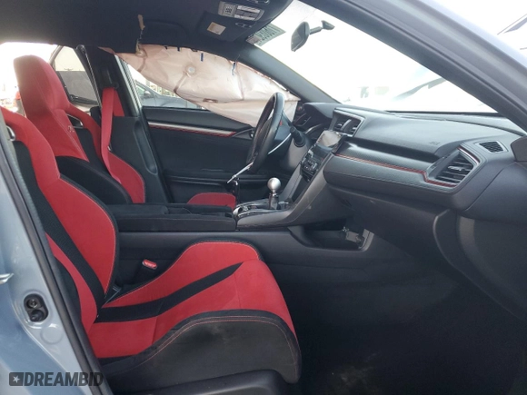 2019 Honda Civic Type R Touring with VIN SHHFK8G74KU202462, listed as a Copart auction lot 71608924 with 30,168 mi miles and Salvage Title. Bid and sale history available at carsss.com. Image 7.