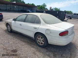 2001 Oldsmobile Intrigue GL with VIN 1G3WS52H41F194437, listed as a IAAI auction lot 42047399 with 175,859 mi miles. Bid and sale history available at carsss.com. Image 3.