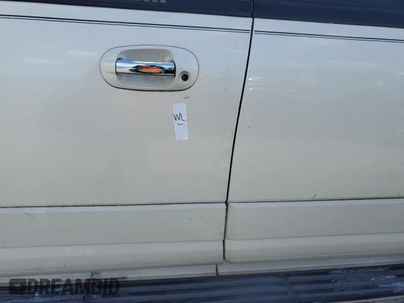 2008 Ford Expedition EL Limited with VIN 1FMFK19538LA14439, listed as a Copart auction lot 77560014 with 207,404 mi miles and Non Repairable. Bid and sale history available at carsss.com. Image 13.