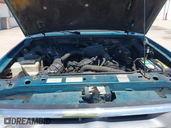 1995 Ford Ranger XL with VIN 1FTCR14A7SPA27802, listed as a IAAI auction lot 42020196 with 169,203 mi miles. Bid and sale history available at carsss.com. Image 10.