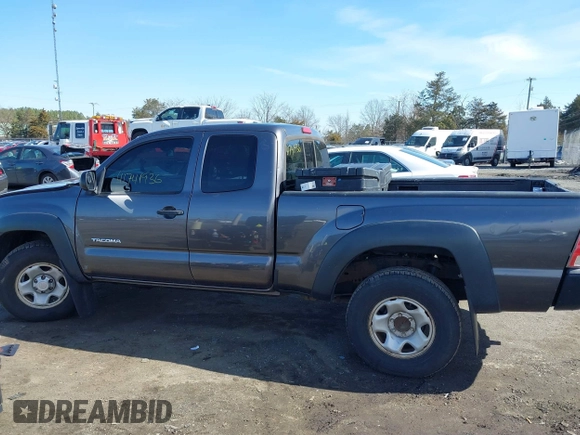 2011 Toyota Tacoma with VIN 5TFUU4EN1BX012590, listed as a IAAI auction lot 41741936 with 149,369 mi miles. Bid and sale history available at carsss.com. Image 14.