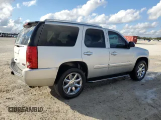 2010 GMC Yukon Denali with VIN 1GKUCEEF9AR173746, listed as a Copart auction lot 86835514 with 193,894 mi miles and Salvage Title. Bid and sale history available at carsss.com. Image 3.