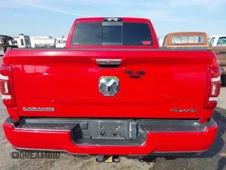 2022 Ram 2500 Laramie с VIN 3C6UR5FL9NG249297, выставлен на аукционе IAAI как лот 41170224 с пробегом 20 898 миль миль и . История ставок и продаж доступна на DreamBid. Изображение 16.