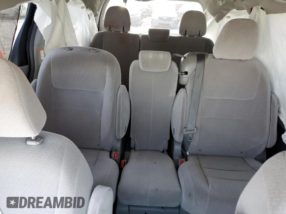 2015 Toyota Sienna LE AAS with VIN 5TDKK3DCXFS528241, listed as a Copart auction lot 52753055 with 132,207 mi miles and Salvage Title. Bid and sale history available at DreamBid. Image 10.