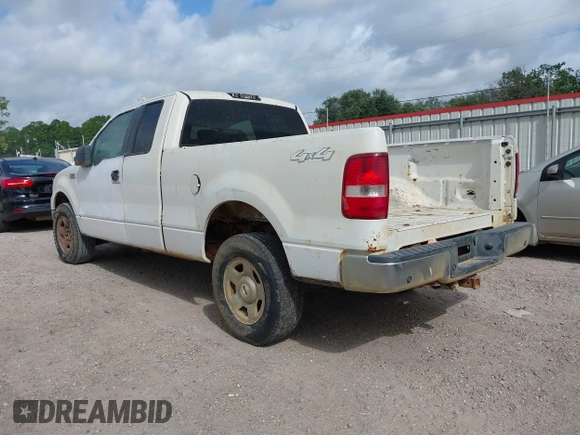 2005 Ford F-150 STX with VIN 1FTRX14W85NA51358, listed as a IAAI auction lot 41942560 with 1 mi miles. Bid and sale history available at carsss.com. Image 3.