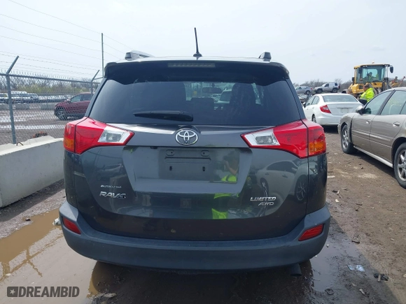 2015 Toyota RAV4 Limited with VIN 2T3DFREV3FW371943, listed as a IAAI auction lot 41942799 with 152,006 mi miles. Bid and sale history available at carsss.com. Image 17.