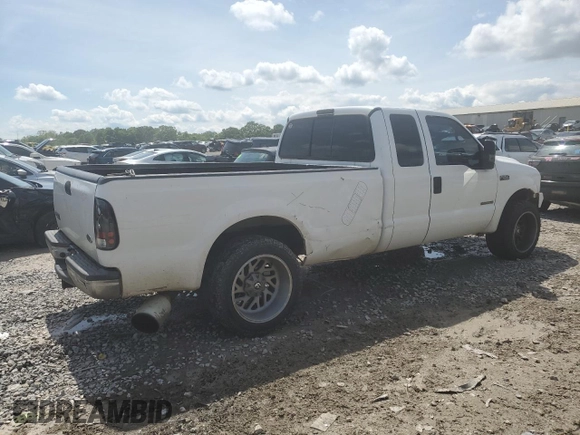 2000 Ford F-250 XL with VIN 1FTNX20F5YEB36415, listed as a Copart auction lot 55061505 with 225,855 mi miles and Salvage title. Bid and sale history available at DreamBid. Image 3.