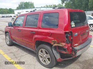 2007 Jeep Patriot Limited with VIN 1J8FF48W47D299898, listed as a IAAI auction lot 42682590 with 150,753 mi miles and . Bid and sale history available at DreamBid. Image 3.