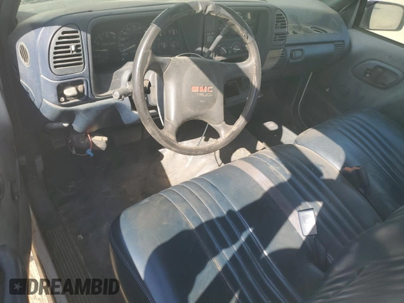 1995 GMC Sierra 2500 z VIN 1GTGC29K0SE536488, wystawiony jako Copart lot #68942024 z przebiegiem 212 918 mil mil oraz Szkody całkowita. Historia ofert i sprzedaży dostępna na DreamBid. Obrazek 8.