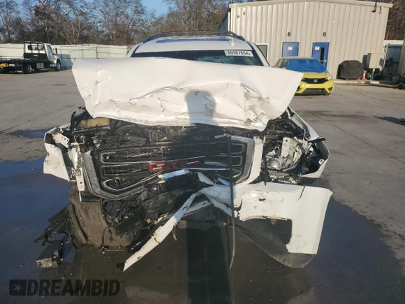 2018 GMC Yukon SLT with VIN 1GKS1BKC6JR384246, listed as a Copart auction lot 86987634 with 0 mi miles and Salvage Title. Bid and sale history available at carsss.com. Image 5.