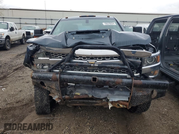 2019 Chevrolet Silverado 3500HD Work Truck z VIN 1GC4KVCY4KF253140, wystawiony jako Copart lot #76570224 z przebiegiem 124 186 mil mil oraz Czysty tytuł • Clean title. Historia ofert i sprzedaży dostępna na DreamBid. Obrazek 5.