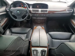 2006 BMW 7 Series 750i with VIN WBAHL835X6DT05231, listed as a Copart auction lot 52806995 with 101,357 mi miles and Salvage Title. Bid and sale history available at carsss.com. Image 8.