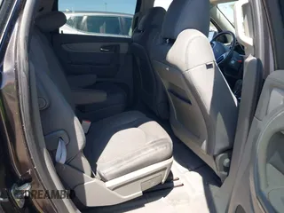 2017 Chevrolet Traverse LT with VIN 1GNKRGKD7HJ129888, listed as a IAAI auction lot 42009764 with 136,091 mi miles and . Bid and sale history available at DreamBid. Image 8.