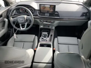 2024 Audi Q5 S line Premium Plus z VIN WA1E2AFY3R2073149, wystawiony jako Copart lot #47267295 z przebiegiem 18 203 mil mil oraz Szkoda całkowita • Salvage title. Historia ofert i sprzedaży dostępna na DreamBid. Obrazek 8.