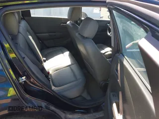 2015 Chevrolet Sonic LTZ with VIN 1G1JE6SB8F4116693, listed as a IAAI auction lot 42865997 with 102,961 mi miles and . Bid and sale history available at DreamBid. Image 8.