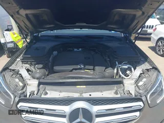 2020 Mercedes-Benz GLC 300 with VIN W1N0G8DB1LF805165, listed as a IAAI auction lot 41966716 with 107,904 mi miles and . Bid and sale history available at DreamBid. Image 10.