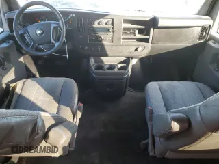 2009 Chevrolet Express Passenger with VIN 1GAHG35K091166089, listed as a Copart auction lot 76703124 with 184,354 mi miles and Clean title. Bid and sale history available at DreamBid. Image 8.