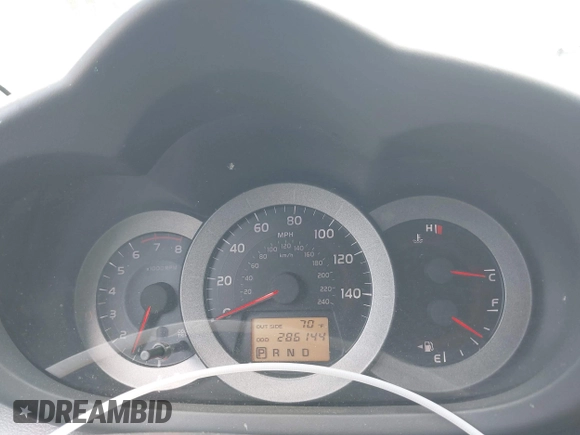 2006 Toyota RAV4 Sport with VIN JTMZK32V865003607, listed as a IAAI auction lot 42056770 with 286,144 mi miles. Bid and sale history available at carsss.com. Image 15.