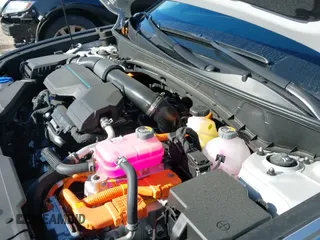 2025 Hyundai Tucson Blue with VIN KM8JBDD15SU295631, listed as a IAAI auction lot 43092141 with 7,058 mi miles and . Bid and sale history available at DreamBid. Image 19.