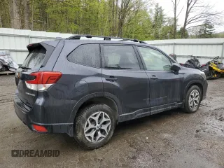 2019 Subaru Forester Premium with VIN JF2SKAEC9KH482954, listed as a Copart auction lot 55723805 with 131,862 mi miles and Salvage title. Bid and sale history available at DreamBid. Image 3.