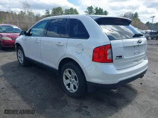 2013 Ford Edge SEL with VIN 2FMDK4JC6DBE30174, listed as a IAAI auction lot 42085891 with 154,379 mi miles. Bid and sale history available at carsss.com. Image 3.
