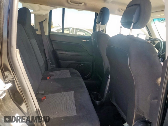 2017 Jeep Patriot Latitude with VIN 1C4NJPFB3HD183676, listed as a Copart auction lot 49436745 with 160,690 mi miles and Clean Title. Bid and sale history available at DreamBid. Image 11.