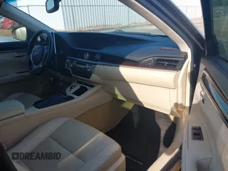 2013 Lexus ES 250 с VIN JTHBK1GG3D2040870, выставлен на аукционе IAAI как лот 42497562 с пробегом 89 929 миль миль и . История ставок и продаж доступна на DreamBid. Изображение 5.