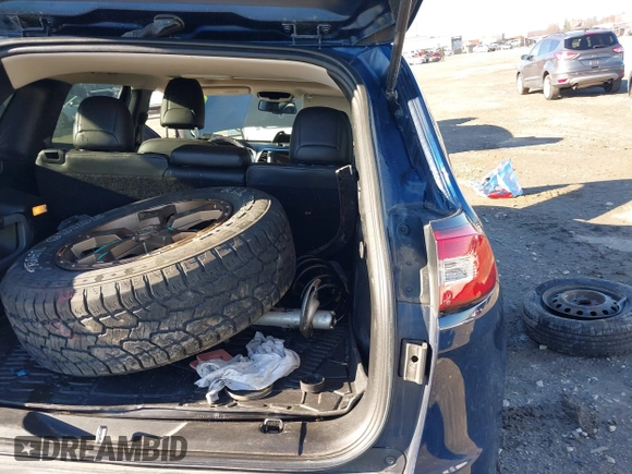 2018 Jeep Cherokee Latitude Plus with VIN 1C4PJMLX2JD545901, listed as a IAAI auction lot 41772981 with Not Provided miles. Bid and sale history available at carsss.com. Image 12.