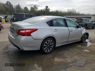 2017 Nissan Altima SV with VIN 1N4AL3AP2HC211791, listed as a Copart auction lot 51062005 with 122,216 mi miles and Salvage title. Bid and sale history available at DreamBid. Image 3.