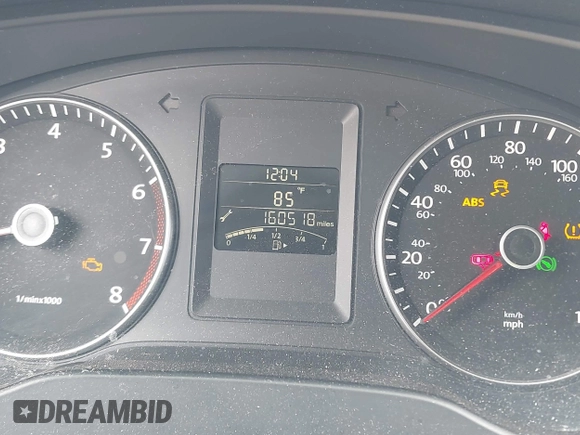 2013 Volkswagen Jetta SE with VIN 3VWDP7AJ7DM366924, listed as a IAAI auction lot 42436154 with 160,518 mi miles and . Bid and sale history available at DreamBid. Image 7.
