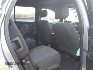 2023 Chevrolet Traverse LT Cloth z VIN 1GNEVGKW3PJ336948, wystawiony jako IAAI lot #42144619 z przebiegiem 15 580 mil mil oraz . Historia ofert i sprzedaży dostępna na DreamBid. Obrazek 8.