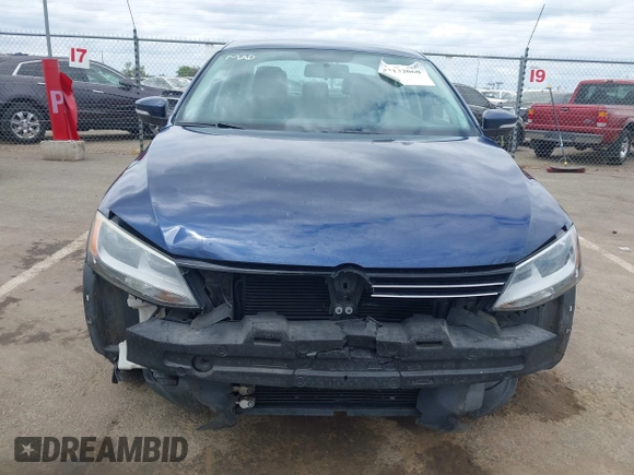 2013 Volkswagen Jetta SE with VIN 3VWDP7AJ0DM223801, listed as a IAAI auction lot 42132060 with 129,652 mi miles and . Bid and sale history available at DreamBid. Image 13.