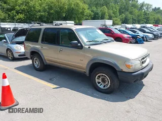 2000 Ford Explorer XLS с VIN 1FMZU72XXYZB77561, выставлен на аукционе IAAI как лот 42745623 с пробегом 193 118 миль миль и . История ставок и продаж доступна на DreamBid. Изображение 1.