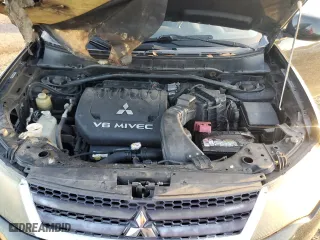 2007 Mitsubishi Outlander ES with VIN JA4MS31X17Z004860, listed as a Copart auction lot 87907985 with 175,890 mi miles and Salvage Title. Bid and sale history available at carsss.com. Image 12.