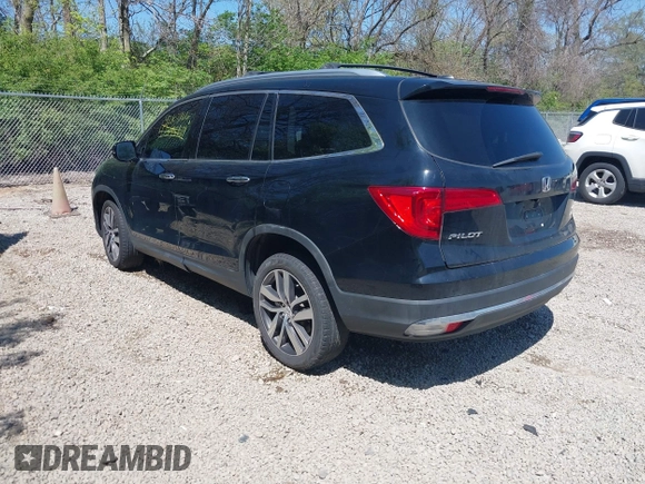 2016 Honda Pilot Elite with VIN 5FNYF6H08GB070057, listed as a IAAI auction lot 42103166 with Not Provided miles. Bid and sale history available at carsss.com. Image 3.