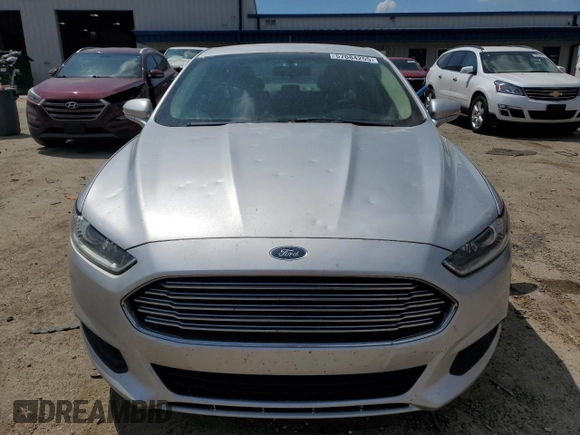 2016 Ford Fusion SE z VIN 3FA6P0H74GR285650, wystawiony jako Copart lot #57084255 z przebiegiem 174 735 mil mil oraz Nie do naprawy • Non repairable. Historia ofert i sprzedaży dostępna na DreamBid. Obrazek 5.