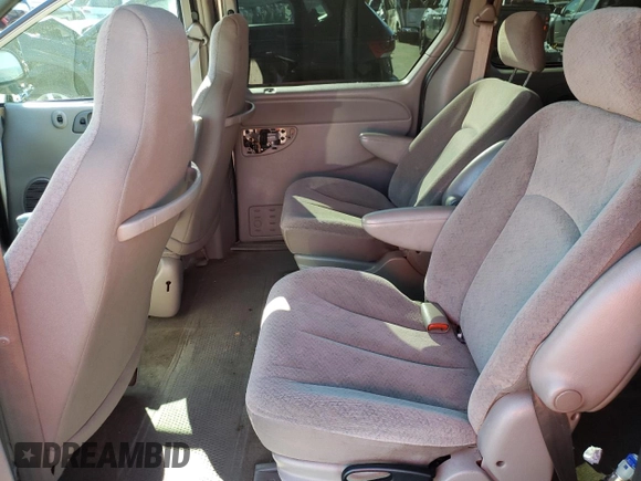 2003 Chrysler Town & Country with VIN 2C4GP24383R244967, listed as a Copart auction lot 76830064 with 0 mi miles and Non Repairable. Bid and sale history available at carsss.com. Image 11.
