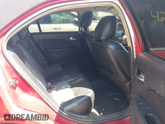 2010 Mercury Milan with VIN 3MEHM0HA6AR621439, listed as a IAAI auction lot 42460994 with 178,067 mi miles and . Bid and sale history available at DreamBid. Image 8.