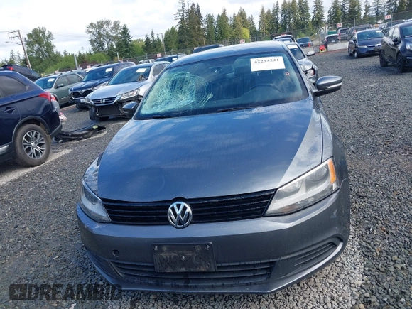 2011 Volkswagen Jetta SE with VIN 3VWDZ7AJXBM356668, listed as a IAAI auction lot 42294221 with 199,605 mi miles and . Bid and sale history available at DreamBid. Image 12.