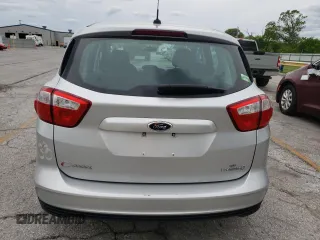 2016 Ford C-Max SE z VIN 1FADP5AUXGL111858, wystawiony jako Copart lot #55538005 z przebiegiem 98 126 mil mil oraz Szkoda całkowita • Salvage title. Historia ofert i sprzedaży dostępna na DreamBid. Obrazek 6.