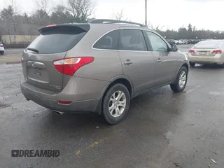 2010 Hyundai Veracruz Limited with VIN KM8NUDCC0AU135170, listed as a IAAI auction lot 41812802 with 102,438 mi miles and . Bid and sale history available at DreamBid. Image 4.