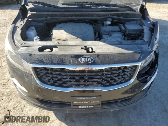 2020 Kia Sedona LX with VIN KNDMB5C10L6642216, listed as a Copart auction lot 84122934 with 92,017 mi miles and Salvage Title. Bid and sale history available at carsss.com. Image 12.