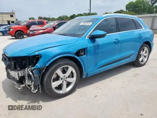 2019 Audi e-tron Prestige с VIN WA1VABGE1KB011946, выставлен на аукционе Copart как лот 56902655 с пробегом 43 898 миль миль и Списание • Salvage title. История ставок и продаж доступна на DreamBid. Изображение 1.