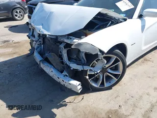 2015 Dodge Charger RT with VIN 2C3CDXCT3FH813549, listed as a IAAI auction lot 41976777 with 88,032 mi miles and . Bid and sale history available at DreamBid. Image 6.