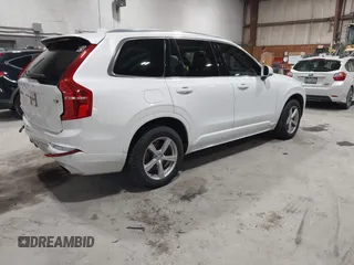 2020 Volvo XC90 Momentum with VIN YV4102PK6L1555649, listed as a IAAI auction lot 41724806 with 45,051 mi miles. Bid and sale history available at carsss.com. Image 4.