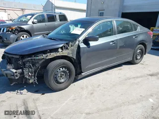 2013 Nissan Altima 2.5 SL with VIN 1N4AL3APXDC900391, listed as a IAAI auction lot 41748658 with 236,857 mi miles. Bid and sale history available at carsss.com. Image 2.