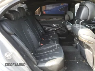 2015 Mercedes-Benz S 550 z VIN WDDUG8CB1FA083469, wystawiony jako Copart lot #54356545 z przebiegiem 100 849 mil mil oraz Szkoda całkowita • Salvage title. Historia ofert i sprzedaży dostępna na DreamBid. Obrazek 10.