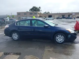 2012 Nissan Altima S z VIN 1N4AL2AP9CC193955, wystawiony jako IAAI lot #42240168 z przebiegiem 73 916 mil mil oraz . Historia ofert i sprzedaży dostępna na DreamBid. Obrazek 13.