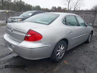 2008 Buick LaCrosse CXL with VIN 2G4WD582081245815, listed as a IAAI auction lot 41935941 with 115,331 mi miles. Bid and sale history available at carsss.com. Image 4.