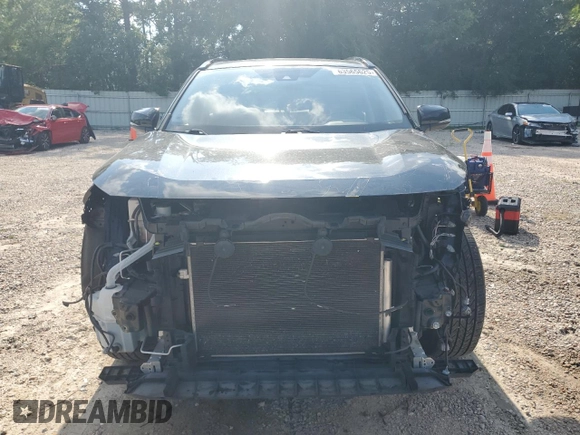 2019 Toyota RAV4 XLE with VIN JTMP1RFV7KD511381, listed as a Copart auction lot 63565625 with 95,470 mi miles and Salvage title. Bid and sale history available at DreamBid. Image 5.